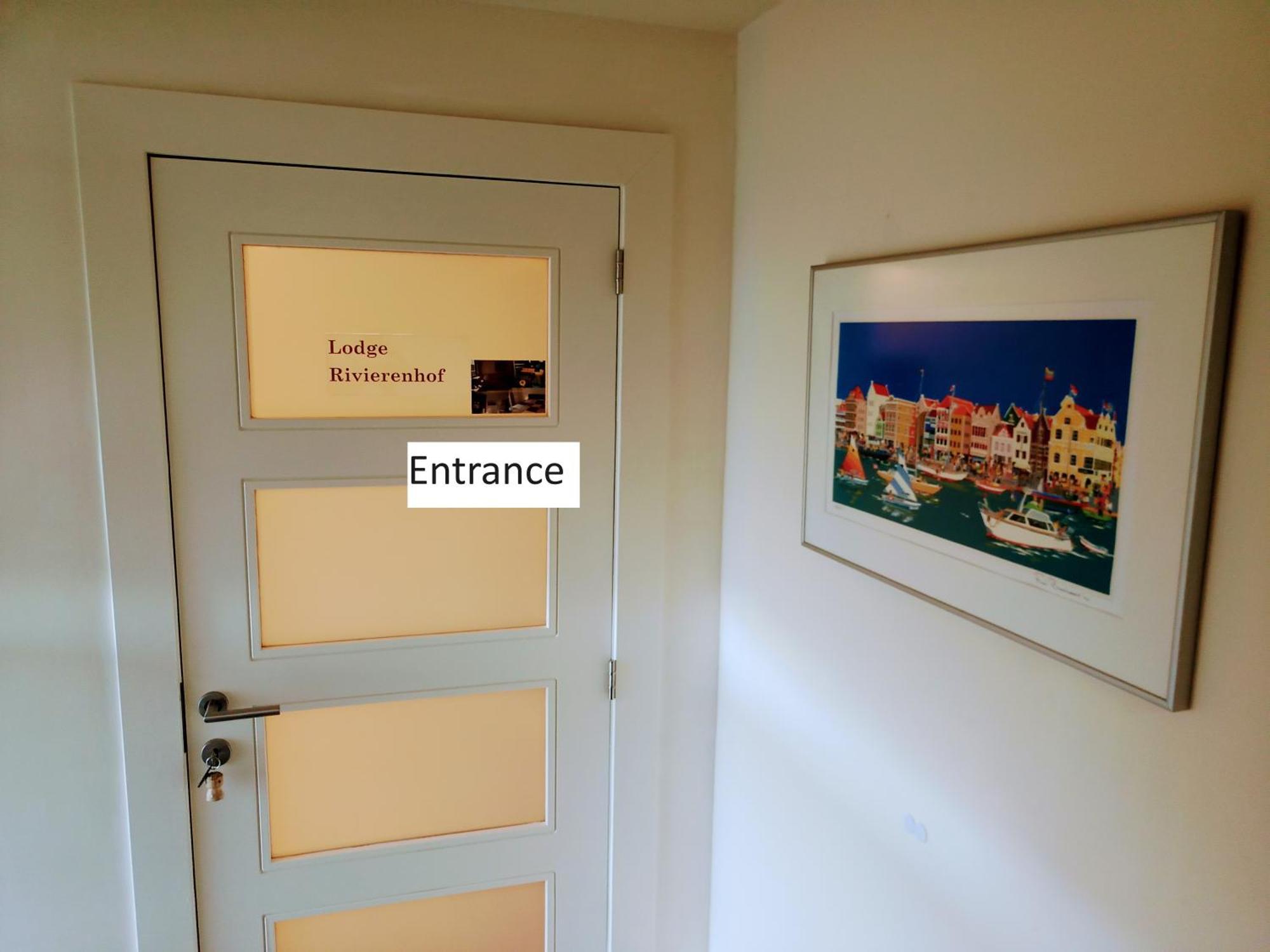 Lodgerivierenhof Apartment Antwerpen